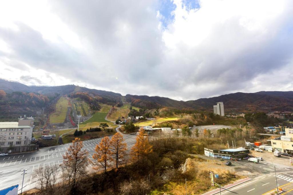Pyeongchang The White View Bagian luar foto